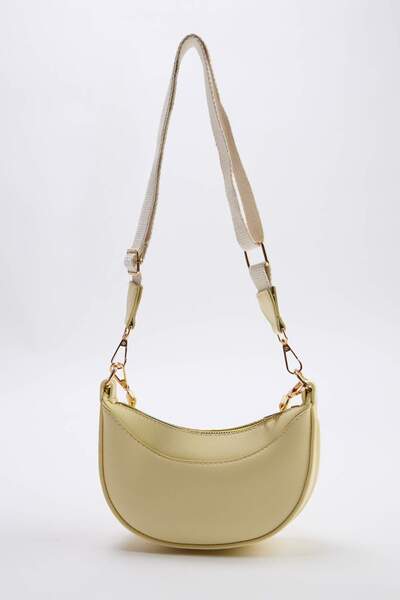 TRENDYOL SHOES Κίτρινη γυναικεία μίνι τσάντα ώμου με διπλό λουράκι TAKSS26OC0...