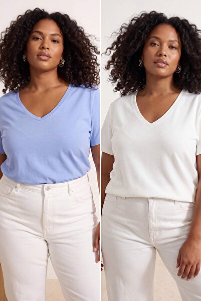 Trendyol Curve Εκρού-Μπλε 2-συσκευασία Βασικό T-Shirt με λαιμόκοψη V από 100%...