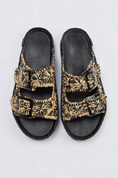 TRENDYOL SHOES Γυναικείες παντόφλες με διπλό λουράκι με σχέδιο