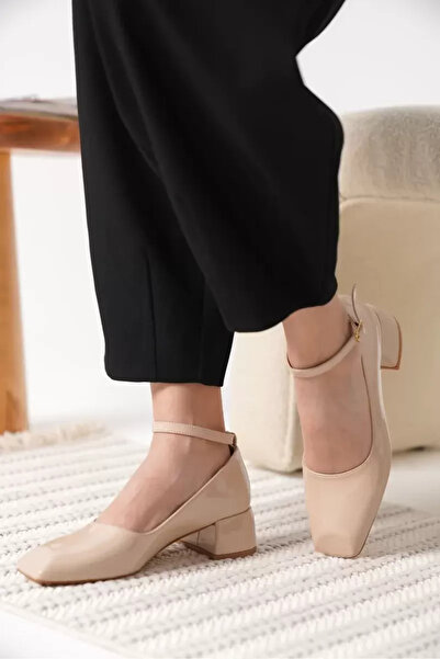 Belinora Μπεζ λουστρίνι γυναικεία παπούτσια με τακούνι TR18MS16B