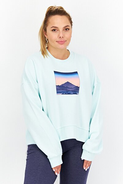 New Balance Women Oversized Fit Long Sleeve Outdoor Sweatshirt, Turquoise