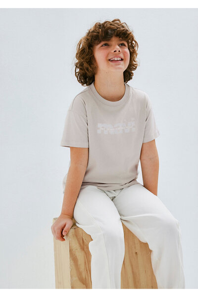 Mavi Bedrucktes graues T-Shirt mit lockerer Passform / bequemem Schnitt 66104...