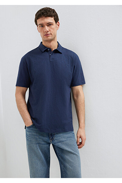 Mavi Marineblaues Polo-T-Shirt mit lockerer Passform / Bequemer Schnitt 06131...