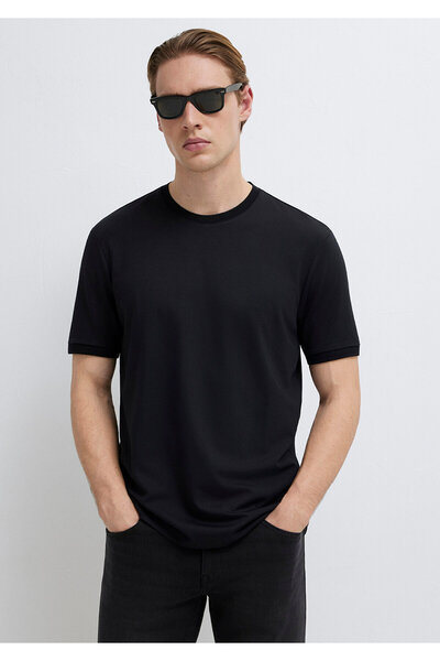 Mavi Soft-Premium Black T-Shirt Regular Fit / Normal Cut 0613470-900