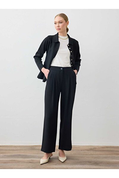 Refka Βασικό παντελόνι με λεπτομέρεια πτυχώσεων στο μπροστινό μέρος - Μαύρο -