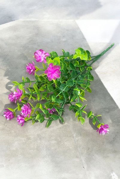YAPAY ÇİÇEKÇİNİZ Decor de culoare liliac, aranjament de verdeață artificială