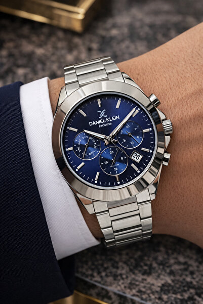 Daniel Klein Men's Steel Wristwatch - Active Chronometer and Calendar Bracelet