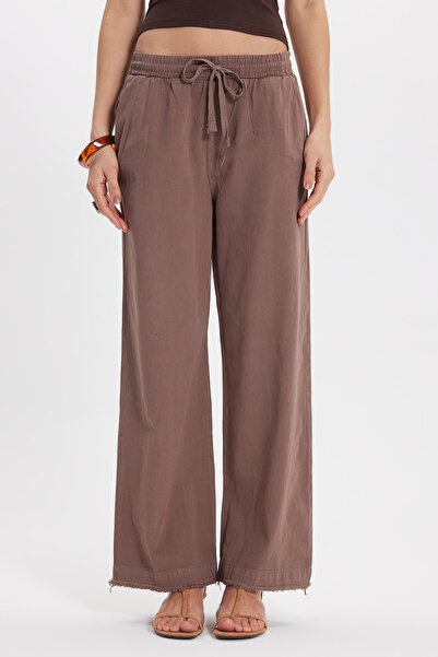 Tudors Παντελόνι - Καφέ - Basic