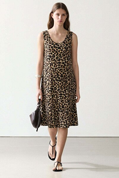 COTENCONCEPT Άνετο φόρεμα σε γραμμή Α με Ρευστή εφαρμογή χοντρά λουράκια