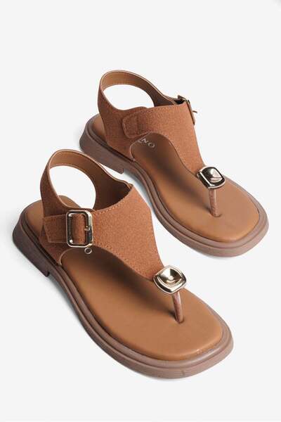 Mubiano Γυναικεία σουέτ σανδάλια σαγιονάρας με αγκράφα και χρυσή λεπτομέρεια ...