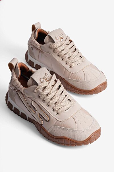 Mubiano Γυναικεία αθλητικά παπούτσια με λεπτομέρεια από καουτσούκ και αγκράφα...