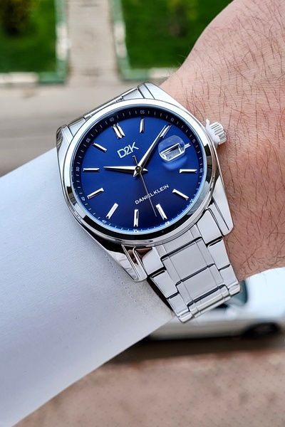Daniel Klein Kadranı Lacivert Kordonu Gümüş Renk 42 Mm Erkek Kol Saati