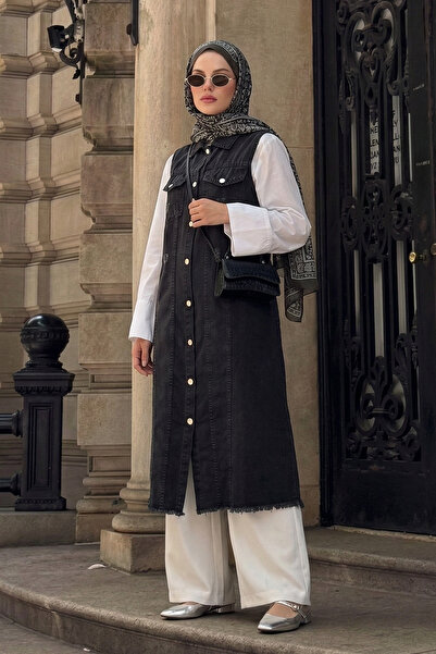 InStyle Μαύρο τζιν γιλέκο με αντίκες λεπτομέρεια