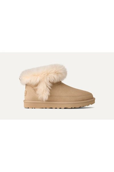 UGG Γυναικείες μπότες Classic Ultra Mini Chalet σε μπεζ χρώμα