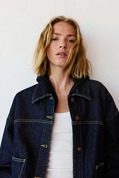 Pull & Bear Boxy kesim denim ince ceket