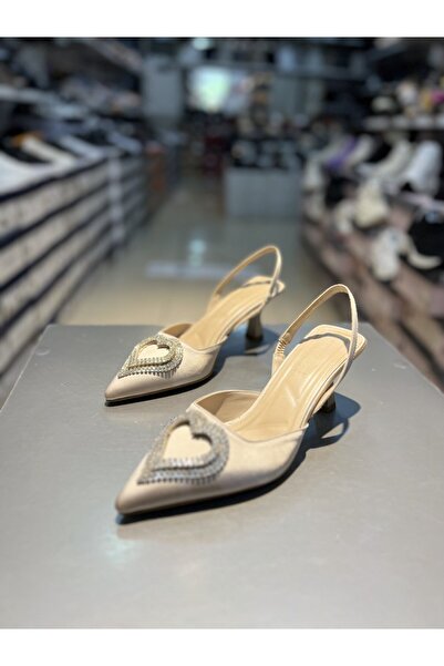 Hacıoğlu Ayakkabı Κομψά παπούτσια με τακούνι Serrace Satin Pearl