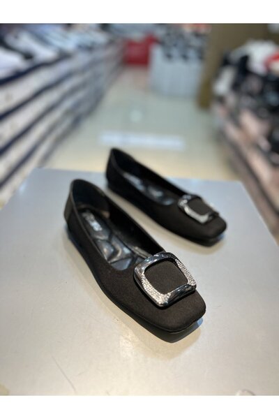 Alphus Γυναικείες φλατ μπαλαρίνες με αγκράφα Punto