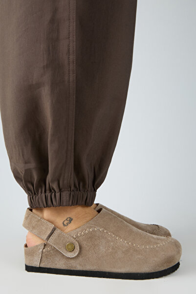 Manijero Γυναικεία παντόφλα Yalena Γνήσιο Δέρμα με επίπεδη πλάτη και λουράκι ...