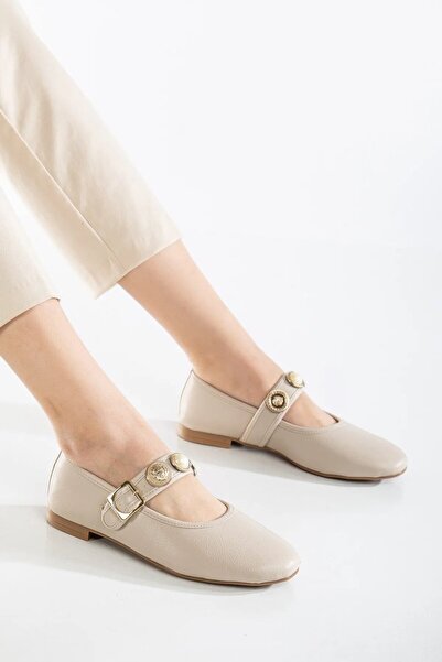 Hacıoğlu Ayakkabı Γυναικείες μπαλαρίνες Hco με ζώνη και κομψά αξεσουάρ