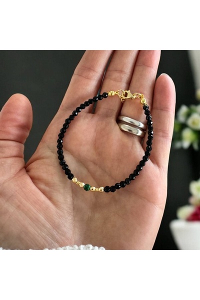 Ezera Κομψό γυναικείο βραχιόλι Tara με μαύρο σπινέλιο και μαλαχίτη