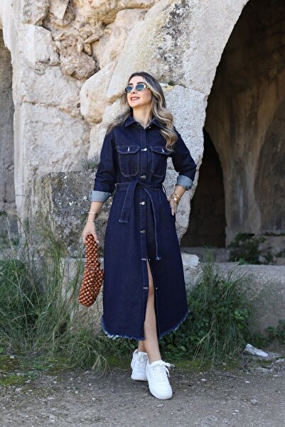 bytugcekaya Μπλε μακρύ τζιν φόρεμα με ζώνη και τσέπες