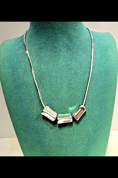 Monalisa Home Silver Color Luxurious Figured Showy Steel Necklace