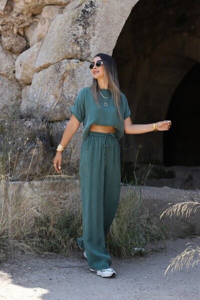 bytugcekaya Set pantaloni bluză cu mânecă scurtă verde smarald