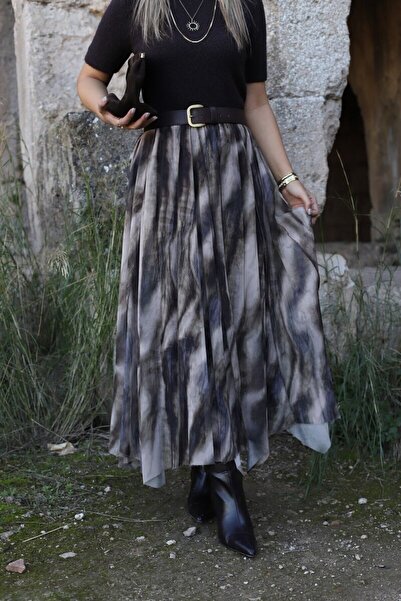 bytugcekaya Φούστα σιφόν με ρυτίδες σε καφέ-κρεμ χρώμα