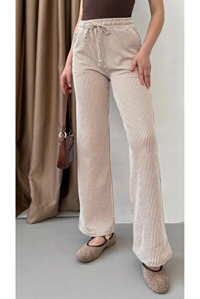 THIFF GYMWEAR Γυναικείο ριγέ παντελόνι Waterway με πλαϊνές τσέπες και δαντέλα...