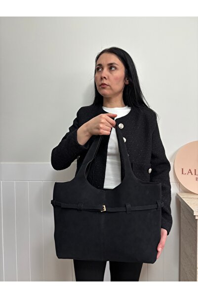 Women's Black Lilac Model Puppy Belt Detailed Suede Shoulder Bag