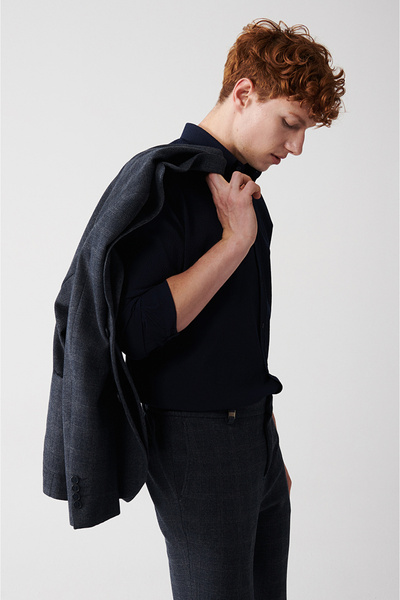 Avva Men's Navy Blue Buttoned Collar Seersucker Cotton Shirt A32Y2071