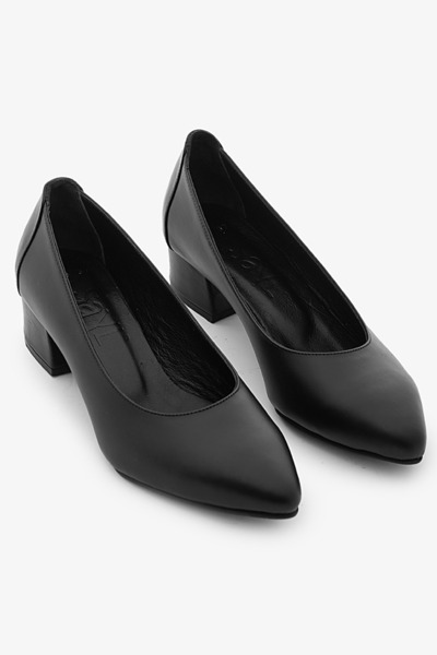 Black Genuine Leather Casual Women's Short Heels