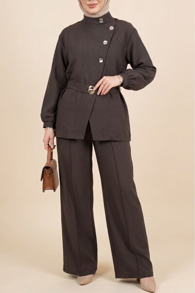 Modamorfo Χρυσό κουμπωτό σετ Cupra με ζώνη και λεπτομέρεια βολάν -k. Καφέ