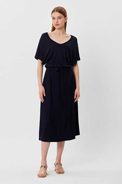 ALEXANDERGARDI ALEXANDERGARDI ΦΟΡΕΜΑ ΜΕ ΖΩΝΗ V-λαιμόκοψη (B23-00239)