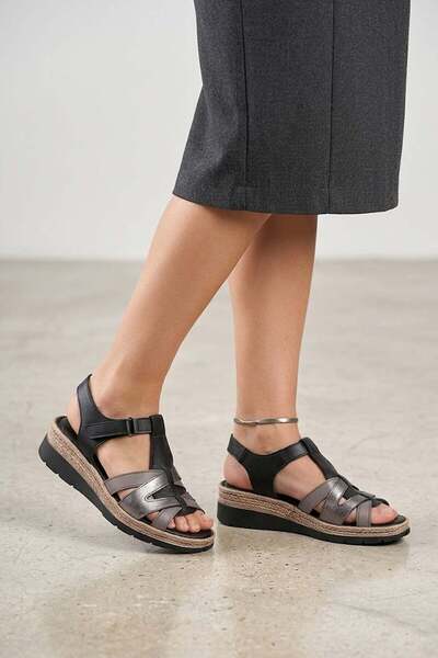 Ayakkabı Fuarı Elit 26YRhm451 Γυναικεία Ορθοπεδικά Επίπεδα Σανδάλια από Γνήσι...