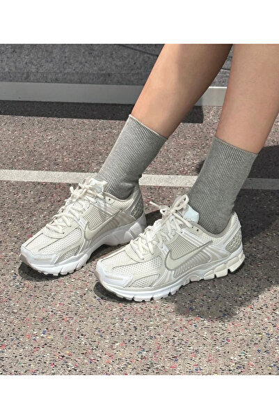 Nike Zoom Vomero 5 'Ανοιχτόχρωμο' (Sportnational)