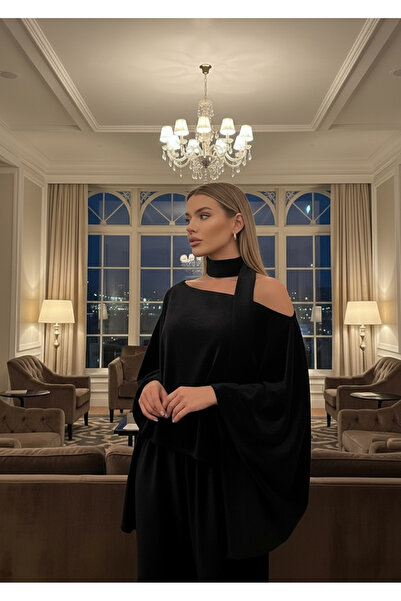 JACA Μπλούζα με λαιμόκοψη καγιάκ, πλεκτό βελούδινο ύφασμα, μανίκι νυχτερίδα