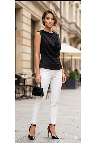 MODA Μαύρη δαντελένια μπλούζα με λεπτομέρειες και κοντό γιακά