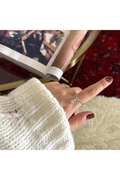 Alice İsstanbul Silver V Baget Stone Ring