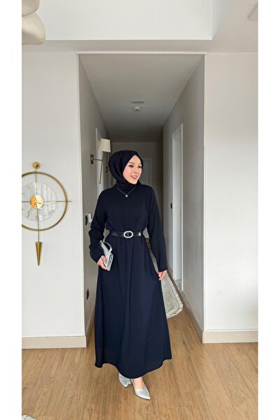 Quen Λιτό φόρεμα - Μαύρο - Basic