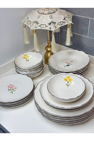cicizuccaciye Flowers 6 Kişilik 24 Parça Porselen Yemek Takımı