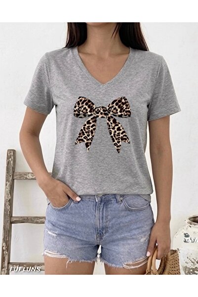 FUFLUNS ΓΥΝΑΙΚΕΙΟ ΜΠΛΟΥΖΑΚΙ OVERSIZE ΜΕ ΛΕΠΤΟΜΕΡΕΙΑ V ΣΕ ΣΧΗΜΑ Υ ΚΑΙ ΣΧΕΔΙΟ Λ...