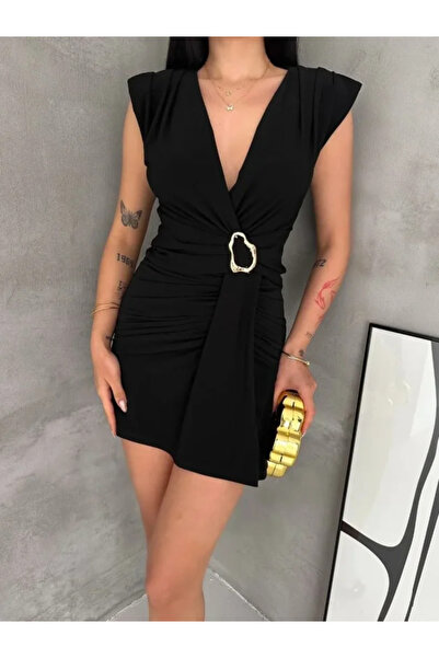 Wear Up فستان قصير بتصميم كروزبلاي ومشبك أنيق للمناسبات المسائية - أسود