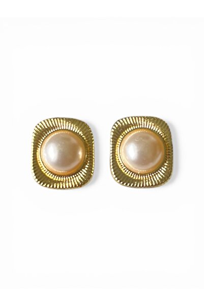 stravis Gold color textured pearl square earrings