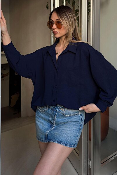 Swist Navy Blue One a Pile Single Pocket Oversize Women's Shirt
