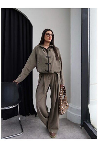 ESRAHELVACI Σετ δύο τεμαχίων με κουμπιά και πλαϊνές τσέπες