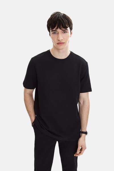 Back And Bond Black Regular Fit Knitted Crew Neck T-Shirt