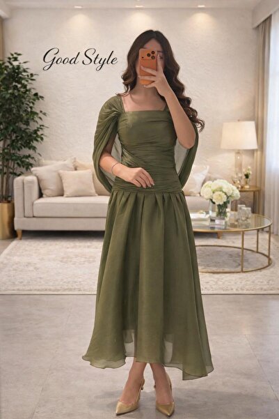 Marwan style Soft Dress with a Dreamy Cut