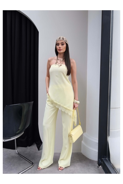 ESRAHELVACI Σετ δύο τεμαχίων με δαντέλα χωρίς τιράντες