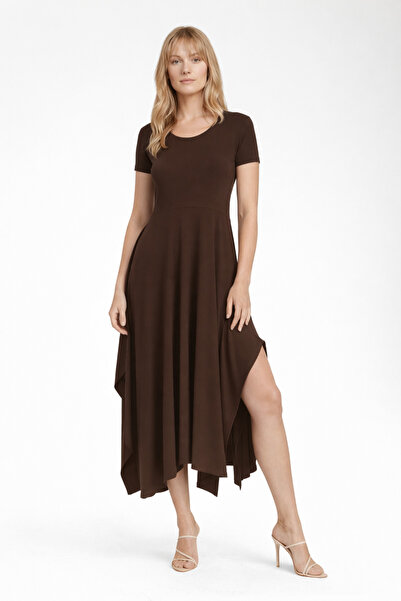 By Yaren Yazıcı Γυναικείο καφέ φόρεμα με χαλαρή εφαρμογή, στρογγυλή λαιμόκοψη...